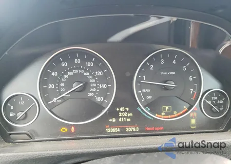 2014 BMW 328 Xi из США, поврежденный, VIN WBA3B3G59ENR84945